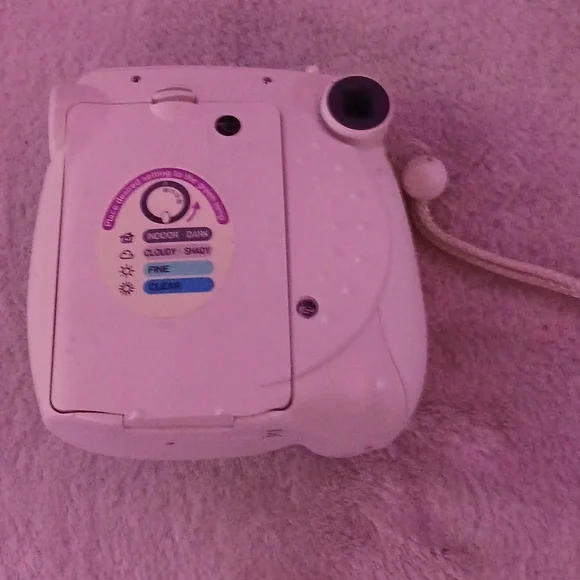 Fujifilm White Instant Camera